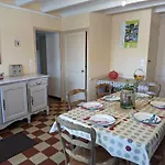 Maison Independante Avec Vue Campagne, Animaux Acceptes, Ideale Pour Nature Et Peche - Fr-1-653-22 *