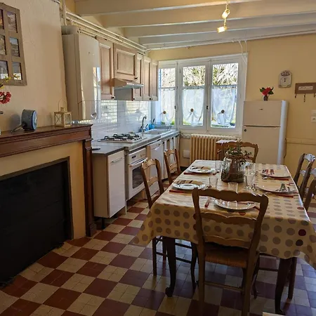 Maison Independante Avec Vue Campagne, Animaux Acceptes, Ideale Pour Nature Et Peche - Fr-1-653-22 別荘 Cellefrouin