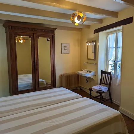 Maison Independante Avec Vue Campagne, Animaux Acceptes, Ideale Pour Nature Et Peche - Fr-1-653-22 Feriehus *